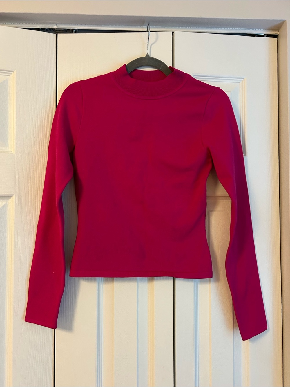 Aritzia Babaton Astrid Sculpt Knit
Mock neck Longsleeve - Picture 2 of 5